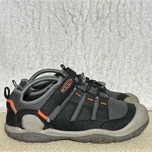 Keen Youth Black Knotch Hollow Comfortable Wrap Mesh Leather Sneaker Shoes SZ 5